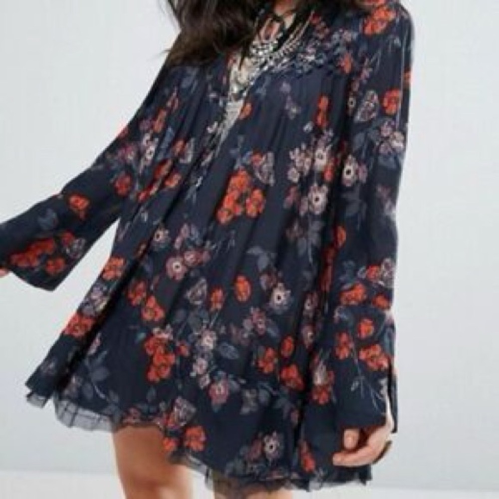 Free People Pebble Crepe Tunic - Picture 8 of 15